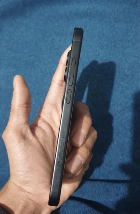 Iphone 16 com guarrentia valida e com caixa