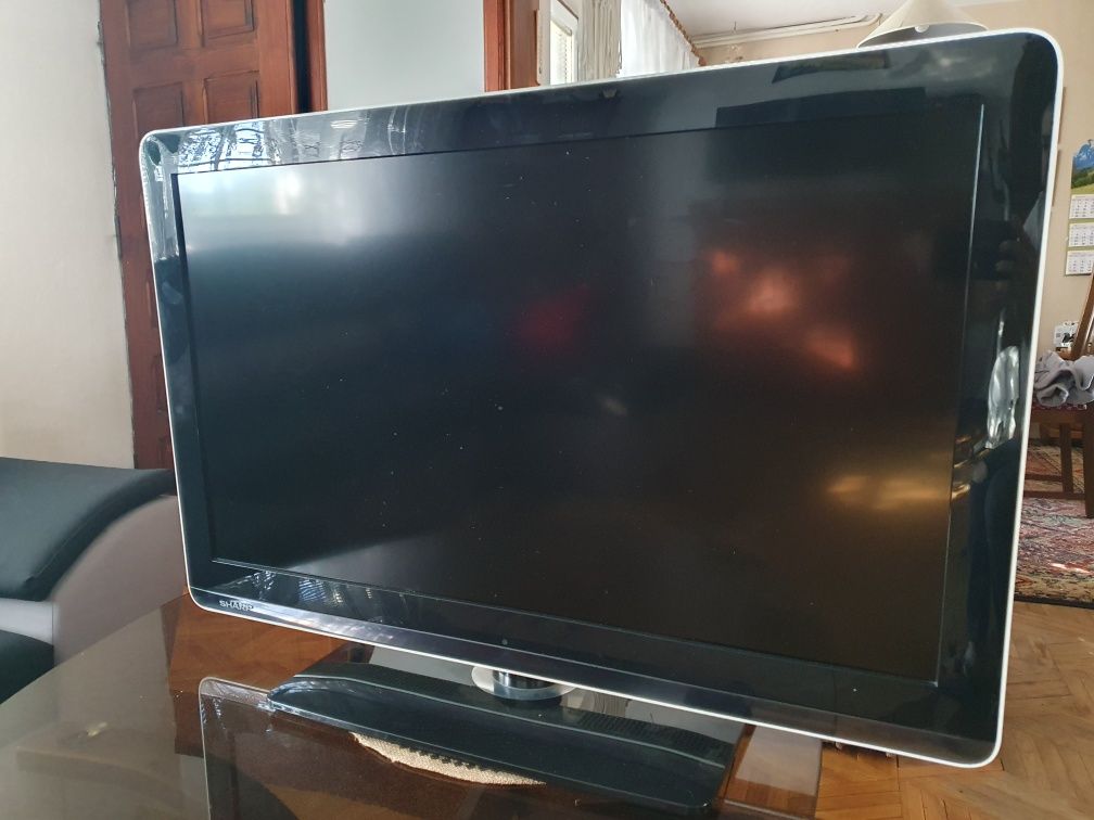 TV LCD SHARP Aquos 32cale