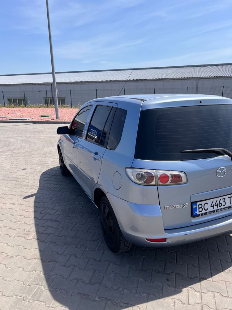 Mazda 2 2007 рік