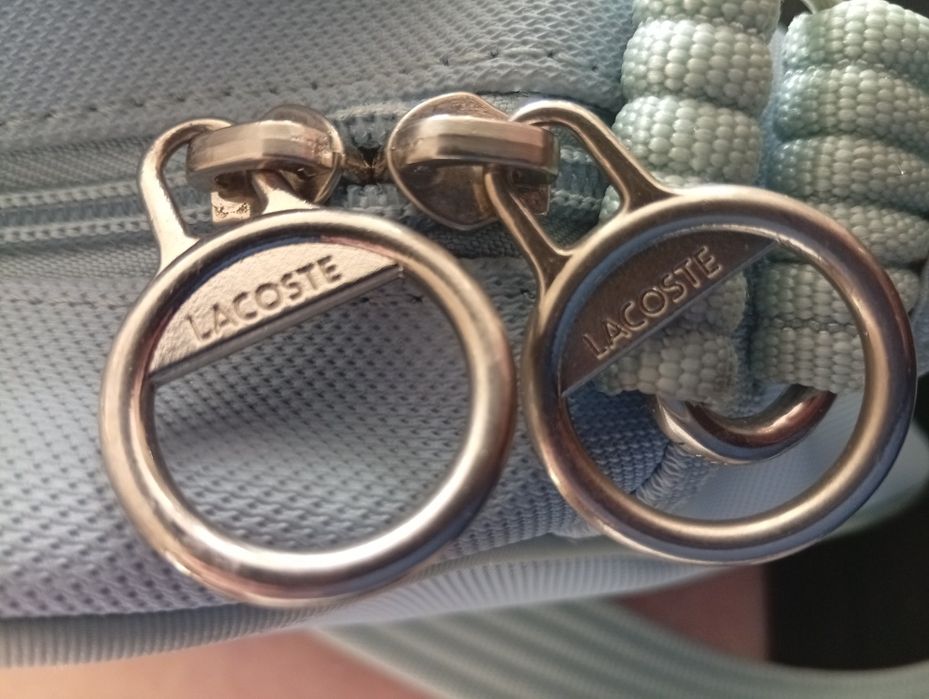 Sprzedam dużą oryginalną torebkę Lacoste