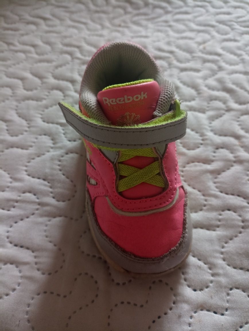 Buciki Reebok dla dziewczynki 19,5