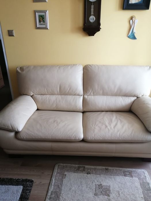 Skórzana kanapa z funkcją spania