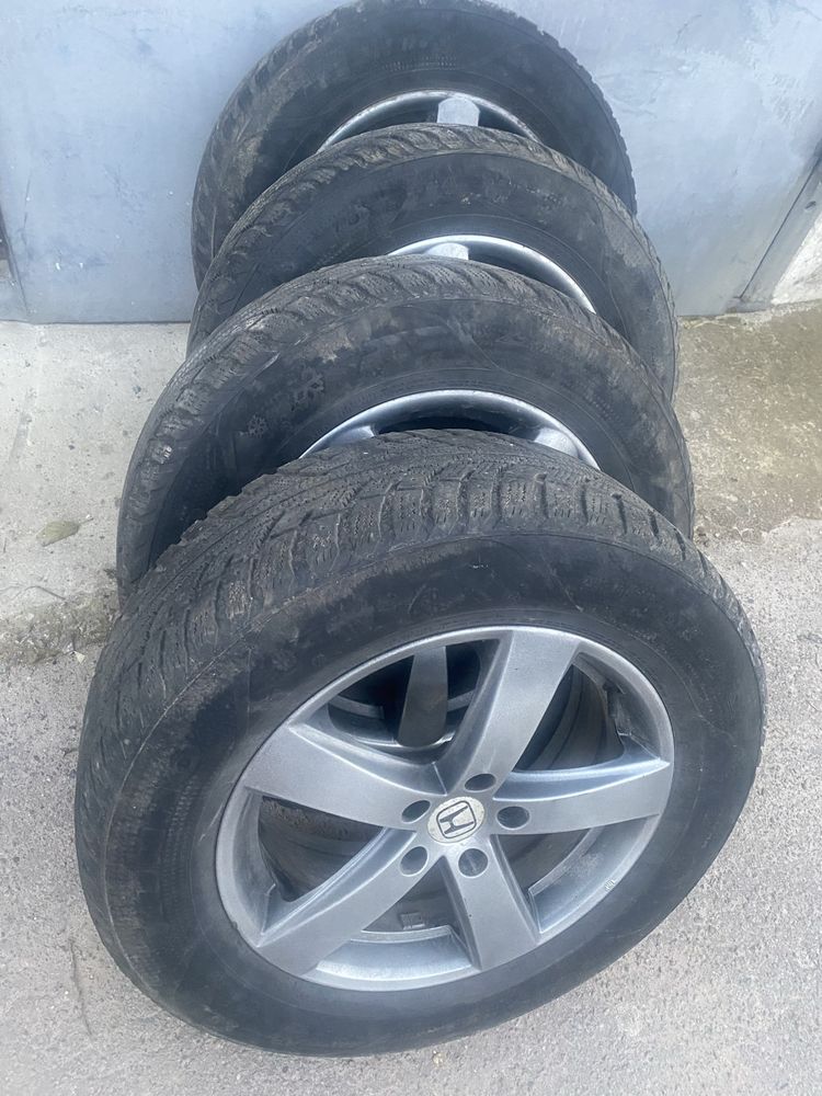 Колеса зимові на дисках для Honda CR-V   R17