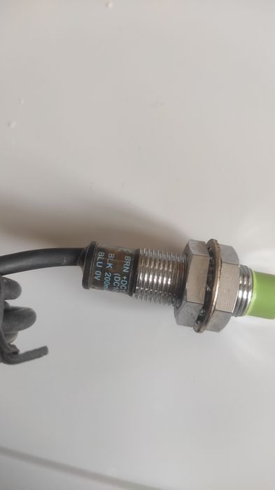 Індуктивний датчик Autonics PR12-4DN