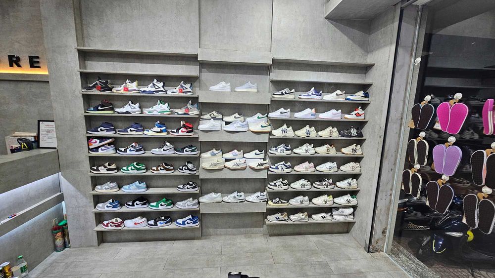 Nike Air Jordan 1 classic oryginalne z dowodem zakupu, nowe, pudełko.