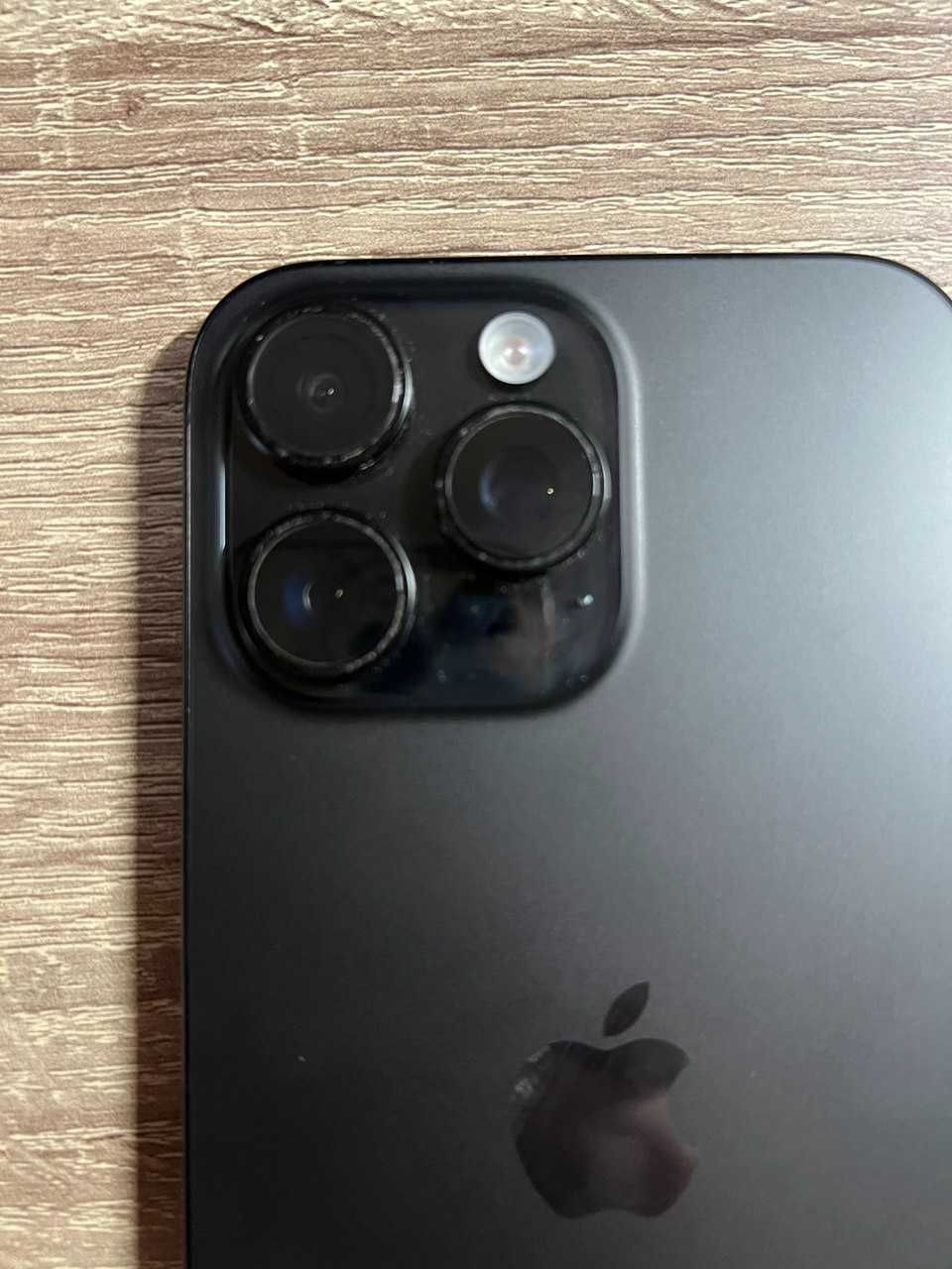 iPhone 16 pro max 256 Black Titanium eSim