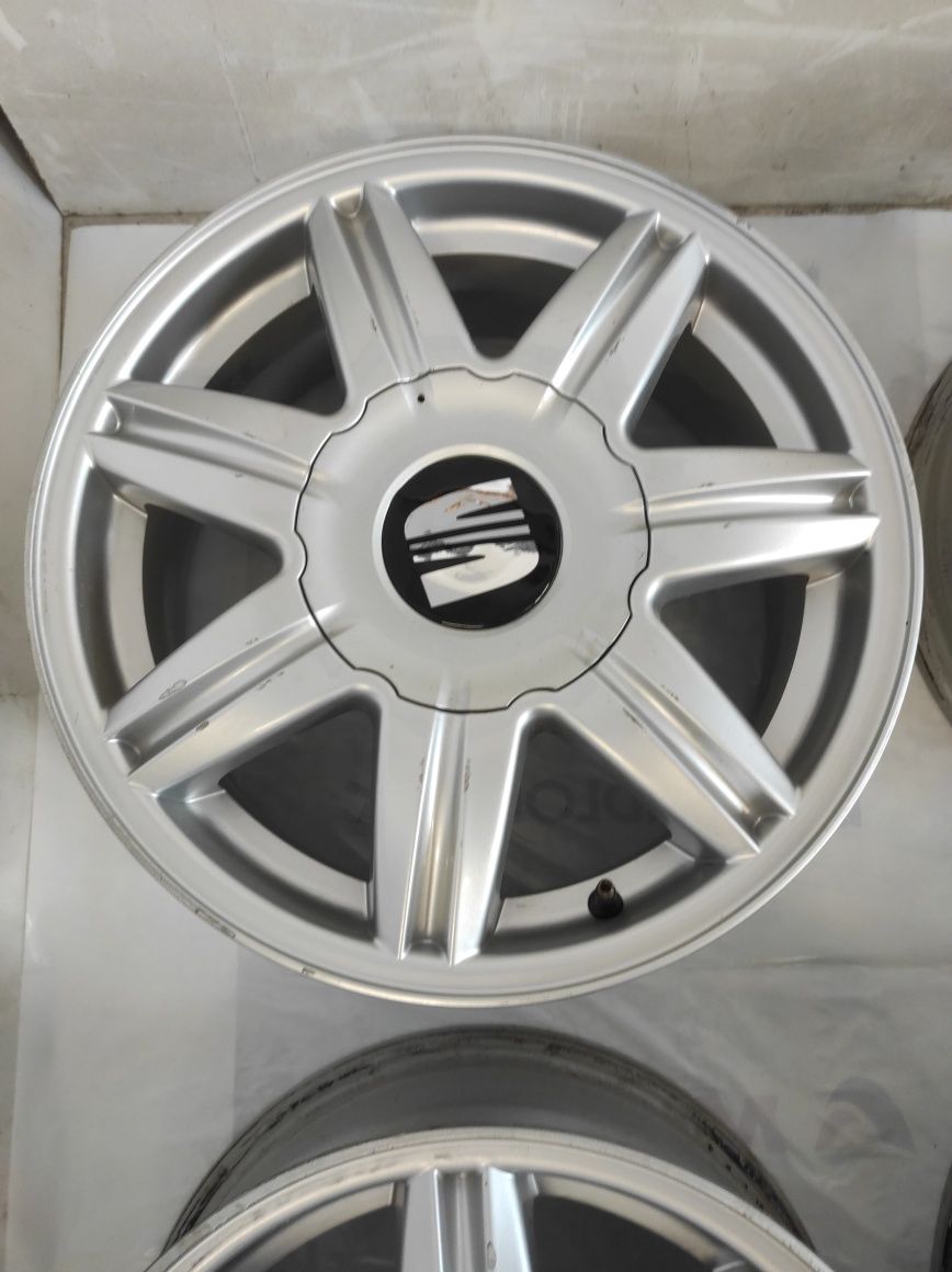 91 Felgi aluminiowe ORYGINAŁ SEAT R 16 5x100 otwór 57,1