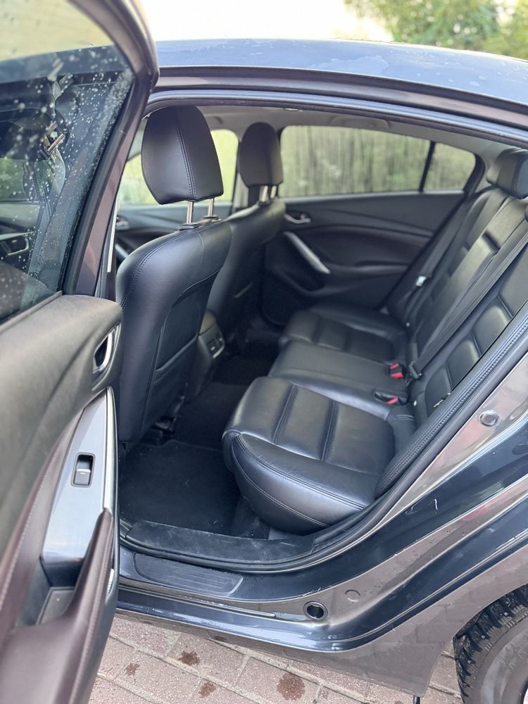 Sprzedam Mazda 6 2015 automat