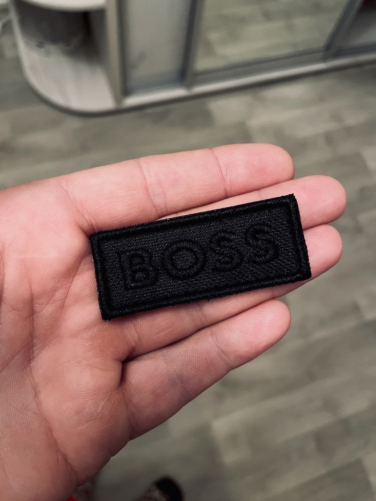 Патч нашивка логотип Hugo Boss