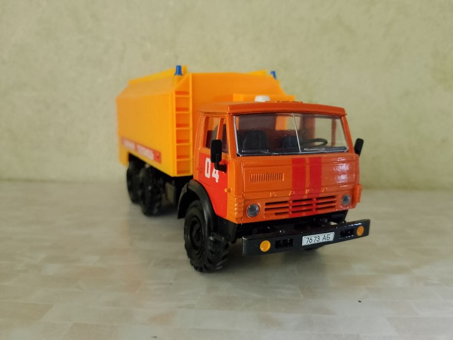 К А М А З  1 / 4 3.