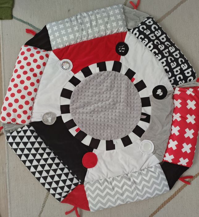 Canpol sensoryczna kontrastowa edukacyjna mata 3w1 kojec