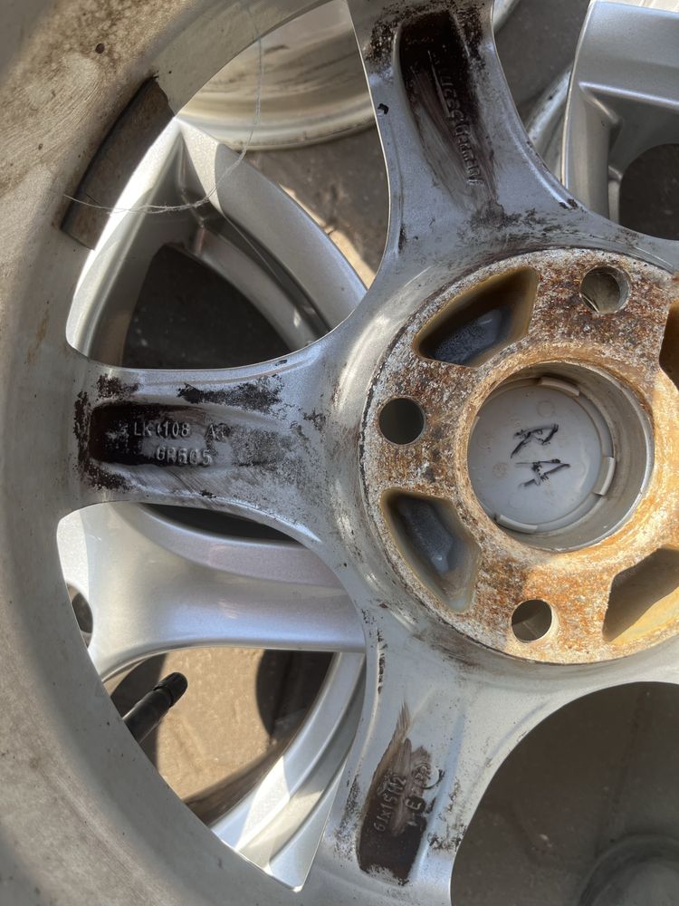 R15 4/108 j6 et38 dia63.3 Ford Fiesta Focus Escort +датчики тиску TPMS