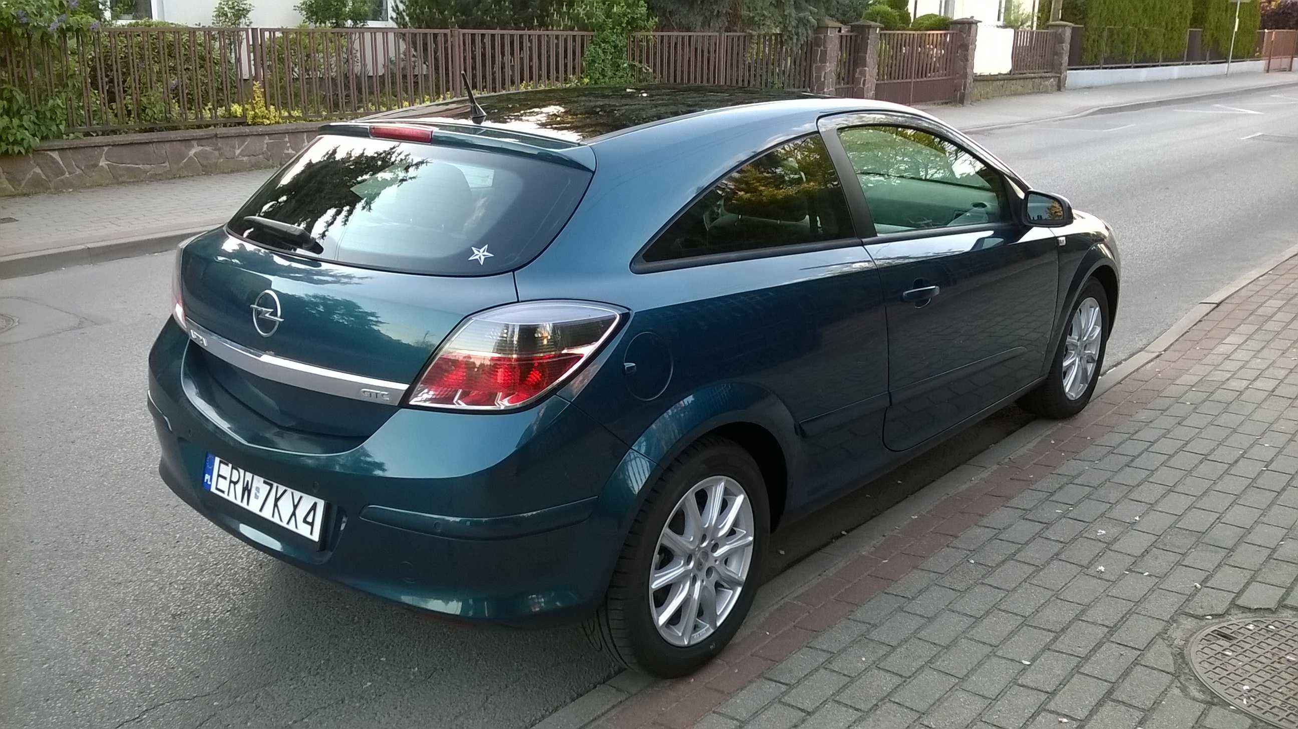 Opel Astra GTC 1.6 z Niemiec