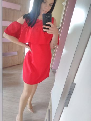 Sukienka czerwona hiszpanka