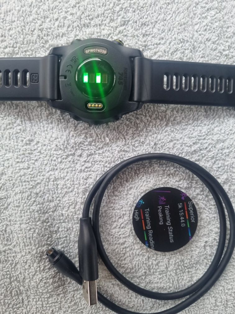 Garmin Forerunner 745