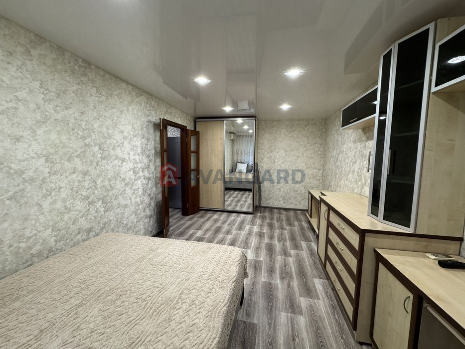 Здається охайна 1 к квартира/Космос