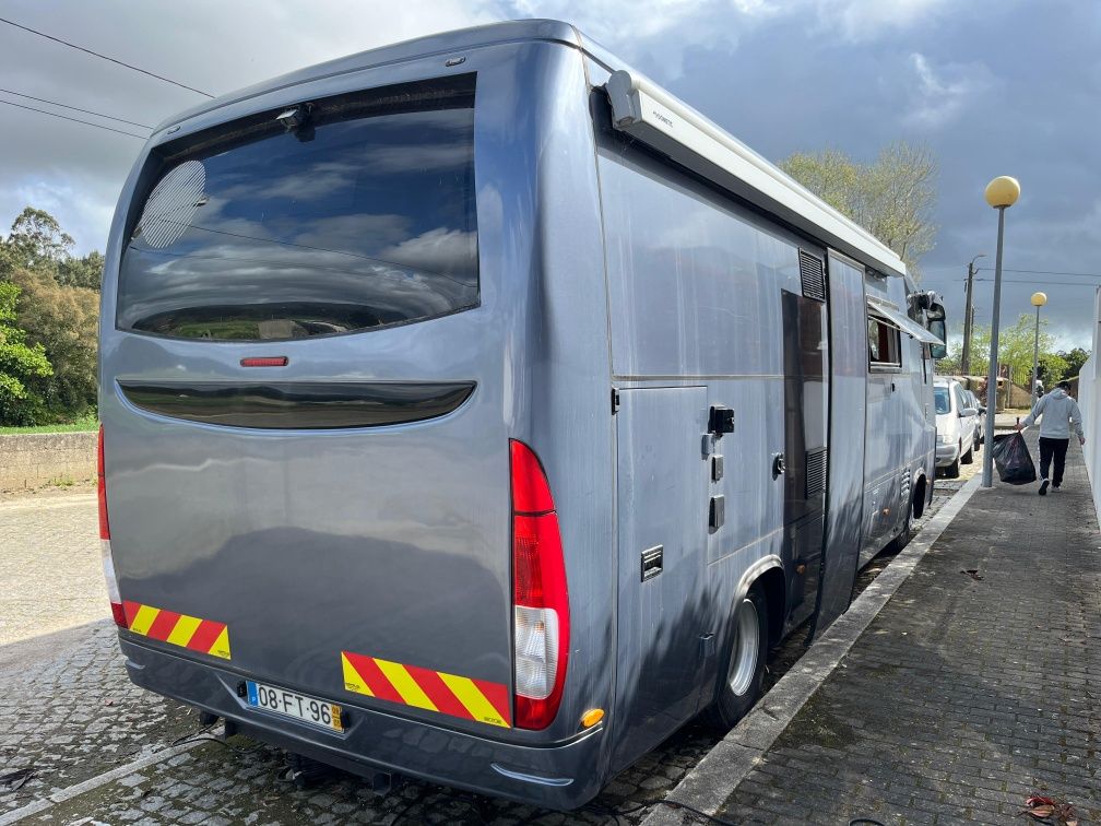 Autocaravana/Auto vivenda MAN personalizada