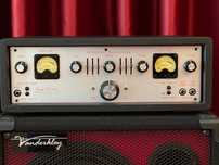Amplificador de baixo Ashdown Interstellar-600