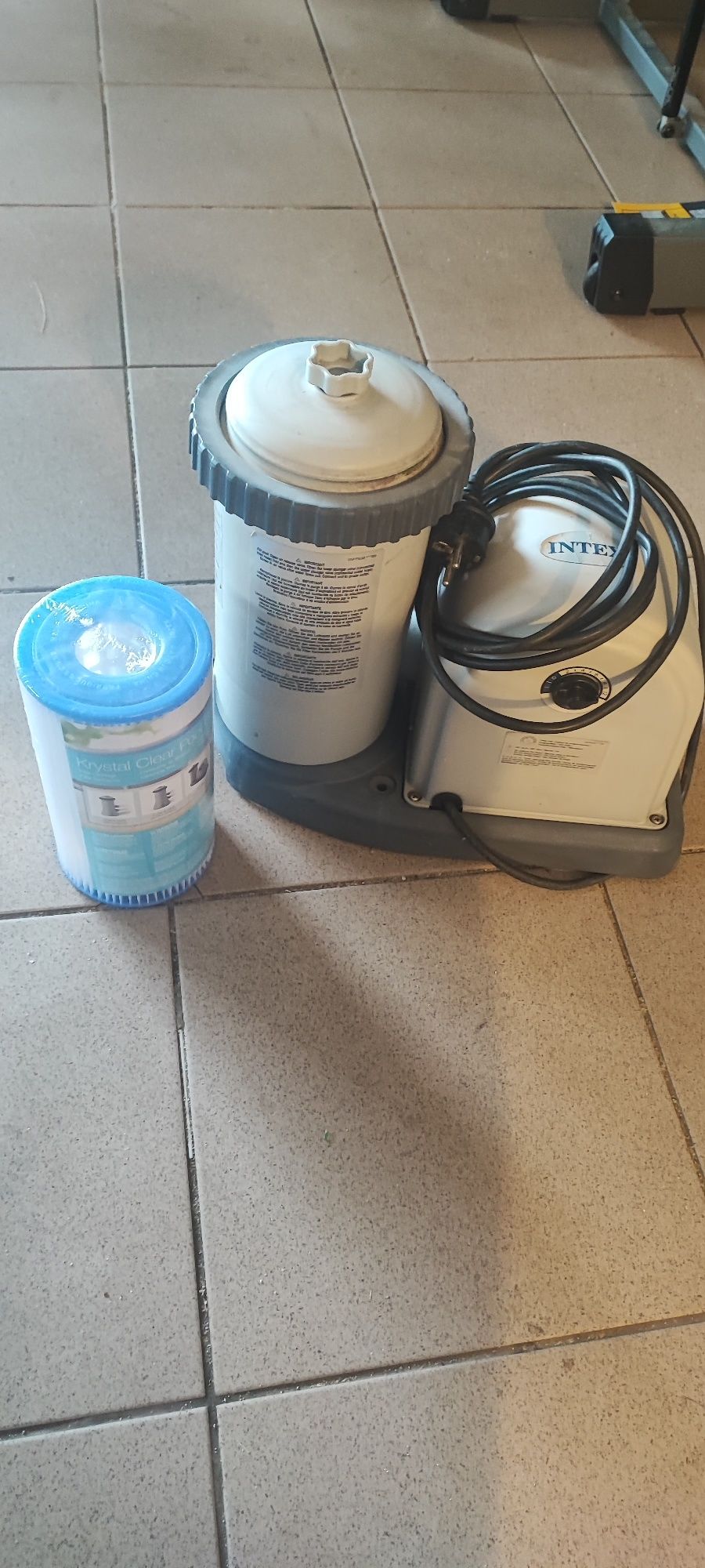 Pompa INTEX 636t bdb stan , 5678l/h tanio