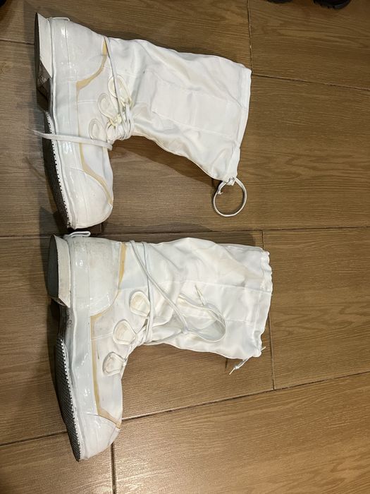 Canadian Mukluk boots archive