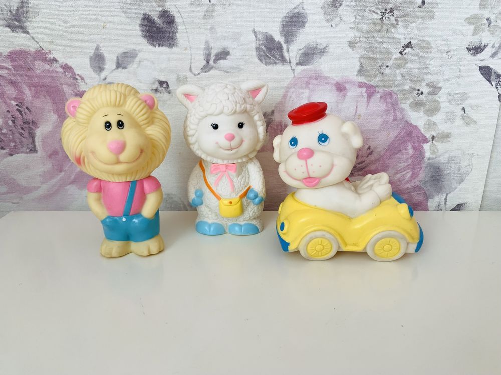 Gumowe figurki Baby Love Kitsh owieczka,lew, piesek vintage