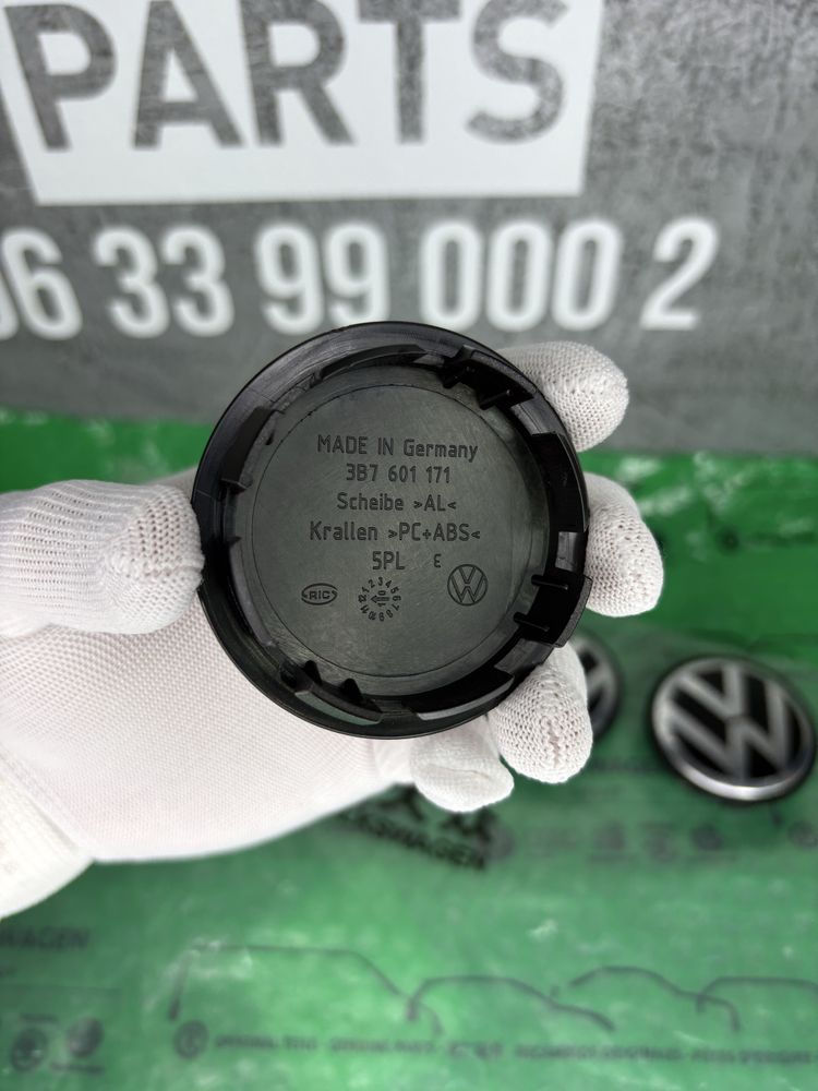 Ковпачок ступиці Фольцваген Пассат Б6 Б7 Б8 VAG 3B7-601-171