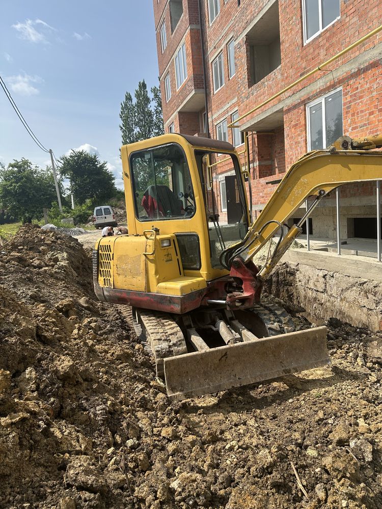 Продам ескаватор Такіучі 125