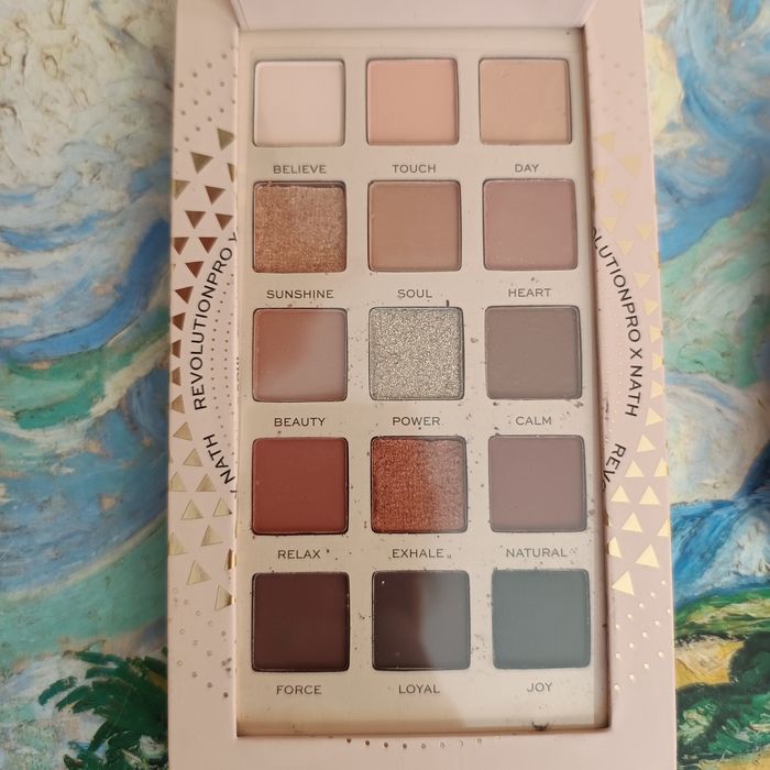 Zestaw kosmetyków Revolution Pro