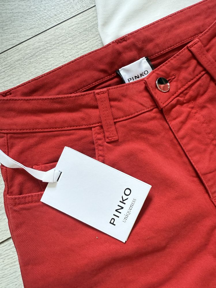 Pinko nowe jeansy 7/8 czerwone flare zdobione nogawki 26 s