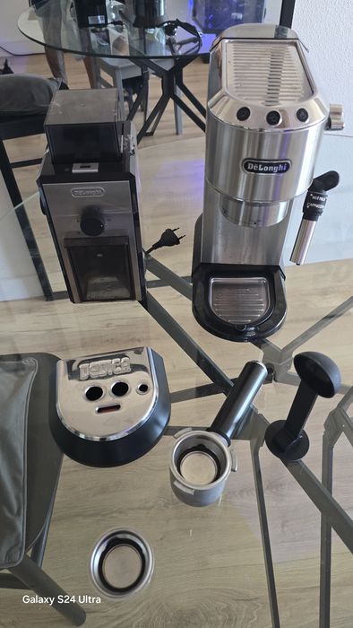 Cafeteria Delonghi + Moinho