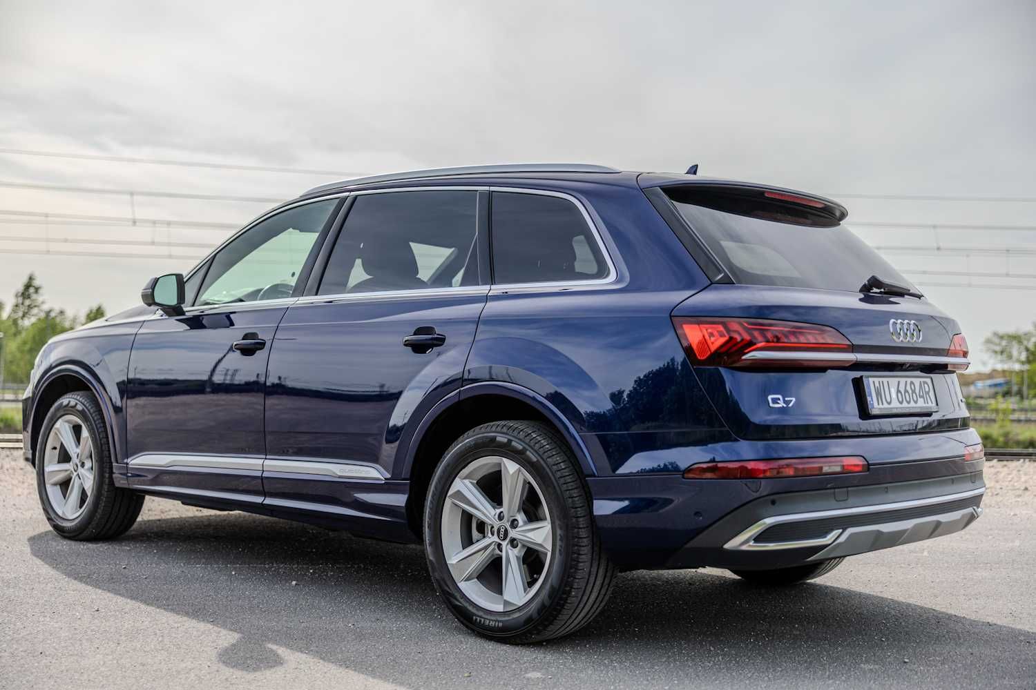 AUDI Q7 2021 2.0T Quattro Premium stan idealny 40tyś km zamiana