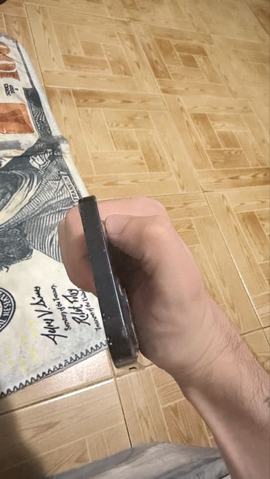 Iphone 13 128GB azul meia noite