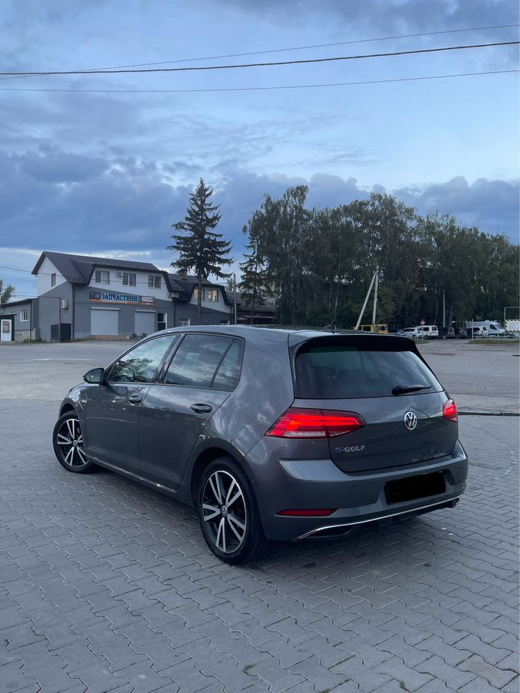 Volkswagen e golf 2018