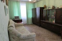 Роздільна 2-х кімнатна. вул. Михайла Донця 18 А