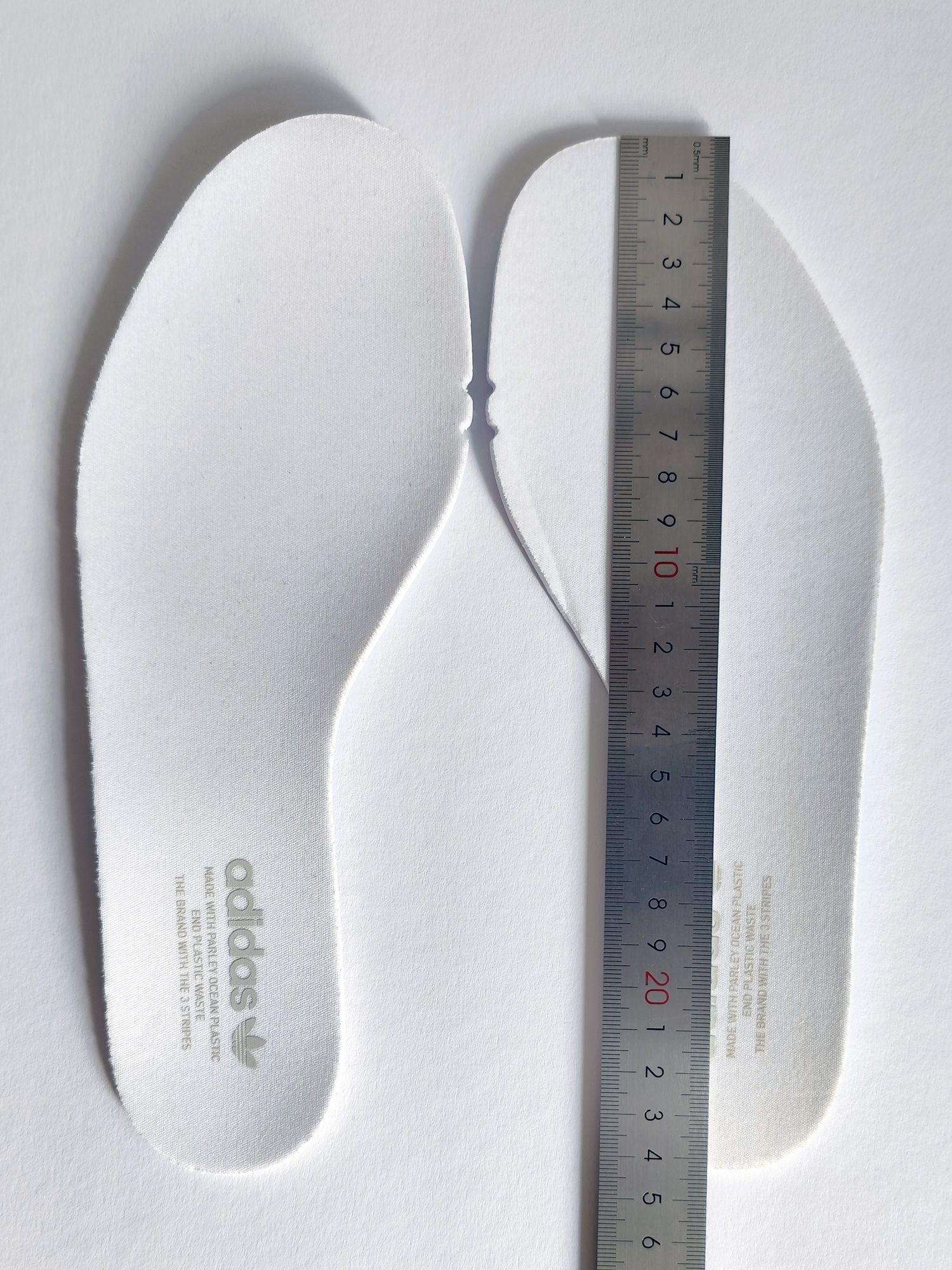 buty Adidas NMD_V3.  r.38 2/3 Oryginalne Nowe !