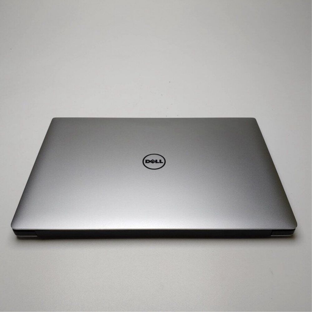 Игровой ноутбук Dell XPS 15 9550
