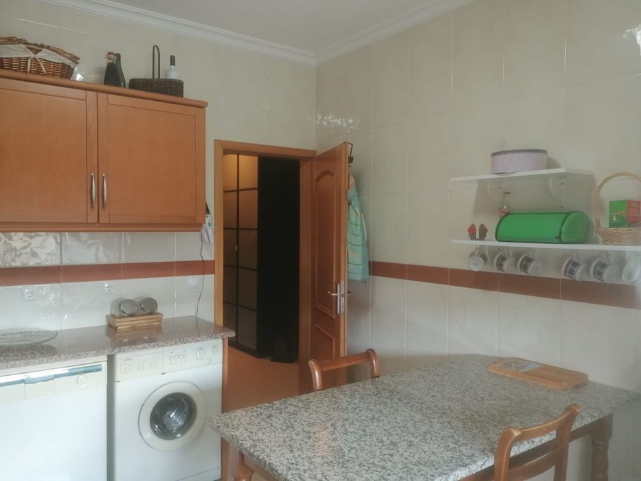 Alugar quarto Torres Novas 270€