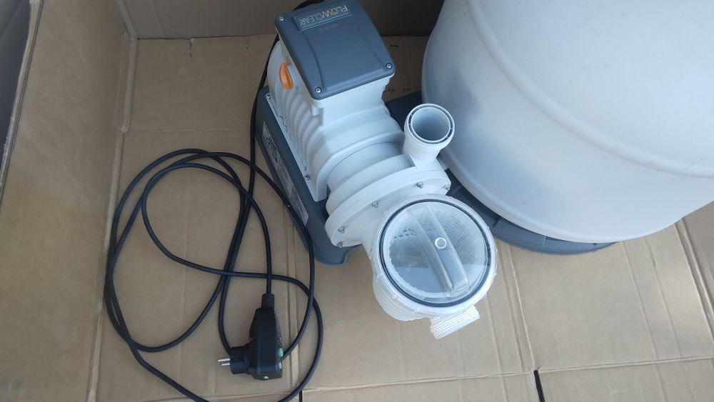 Pompa piaskowa do basenów Bestway FLOWCLEAR Stan Idealny 8330 L/H 45kg