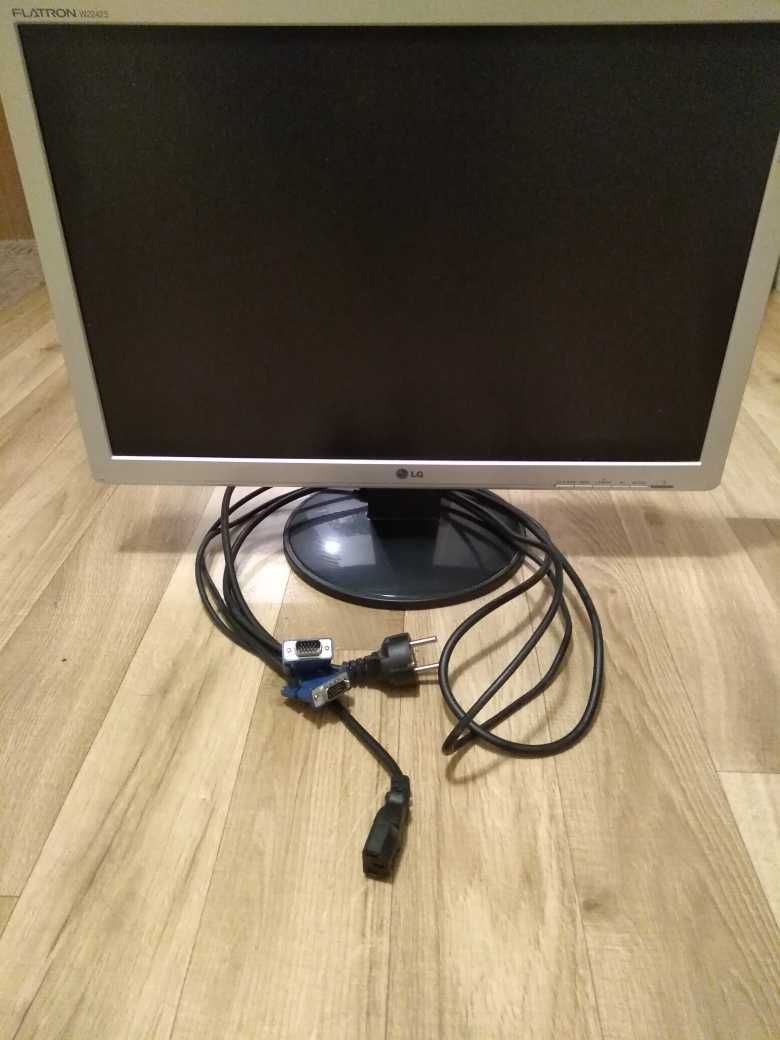 Sprzedam monitor LG 15'