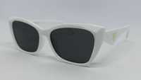 Женские брендовые очки черные однотонные в белой глянцевой оправе
