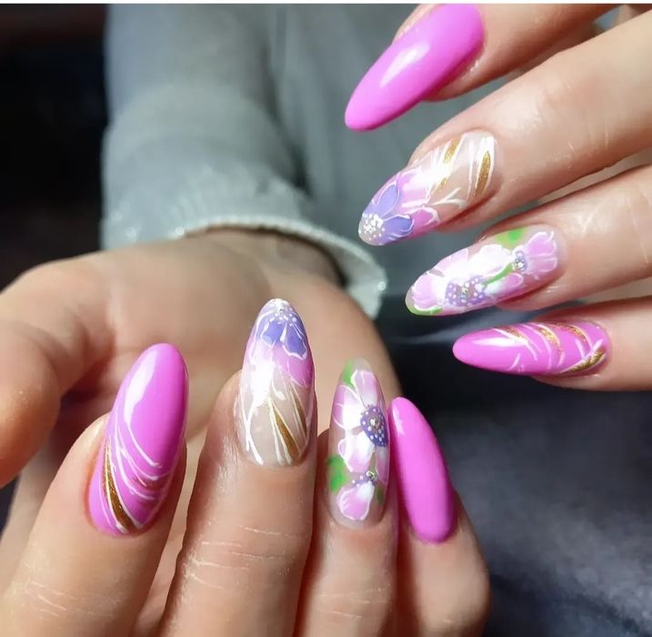 Професійне нарощування нігтів