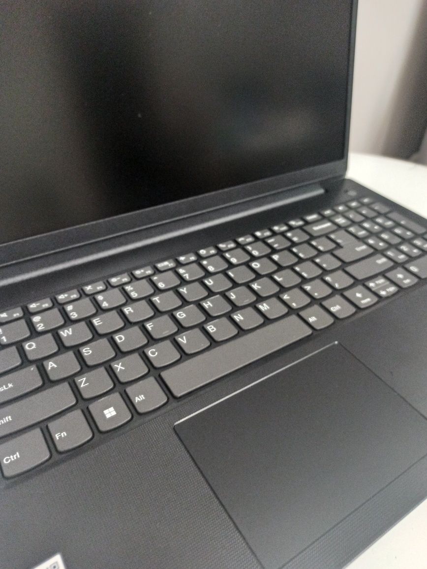 Laptop Lenovo V15 G2 Ryzen 5