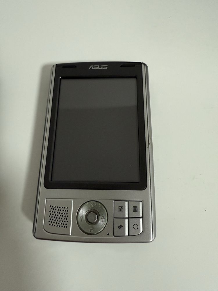 Palmtop ASUS  A639N