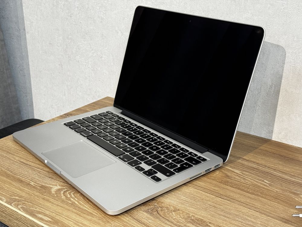 Ноутбук Apple Macbook pro retina 13 [i5 16gb 256gb]