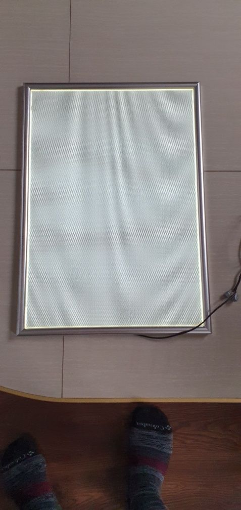 Crystal panel Led