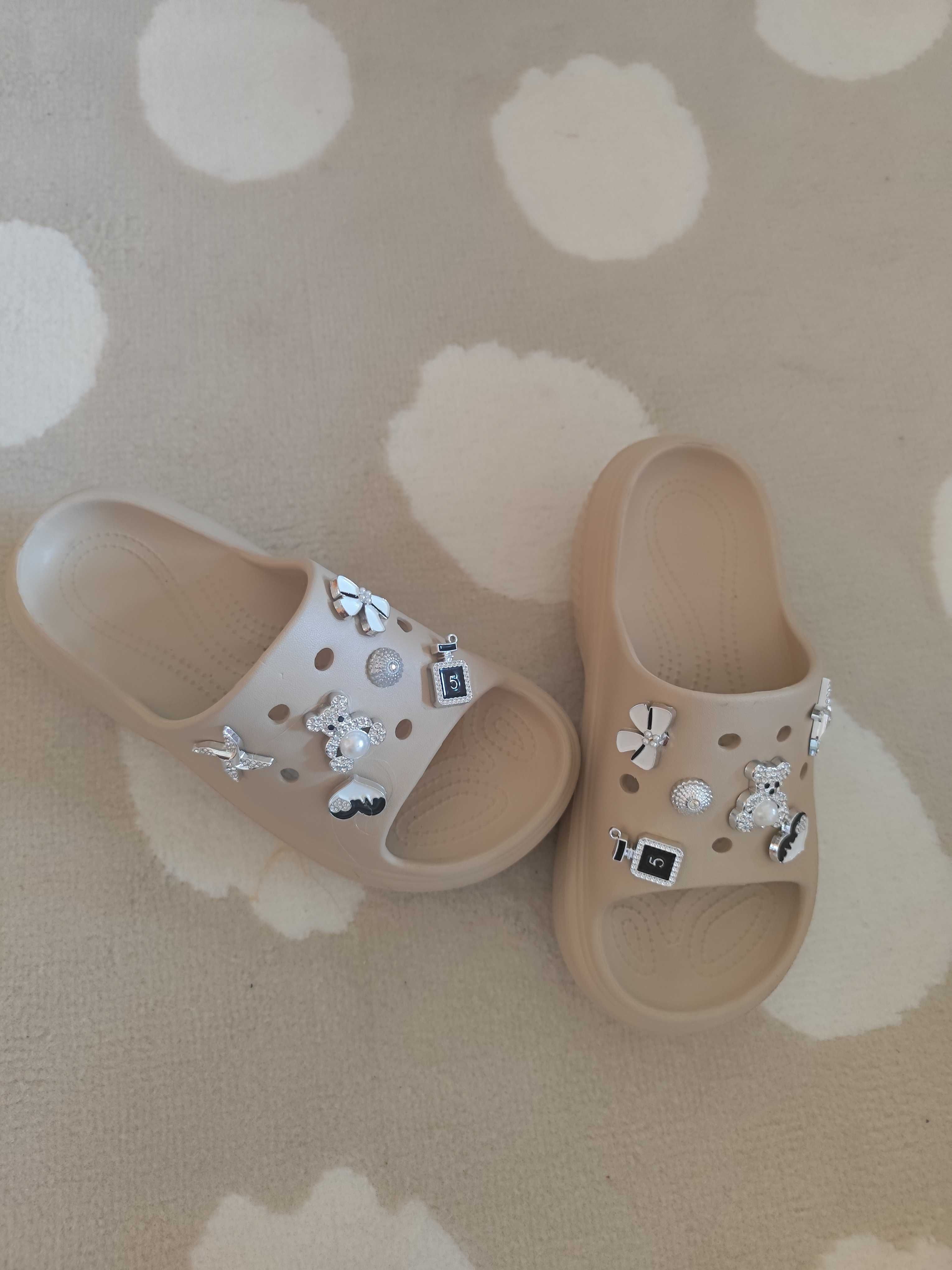 Chinelo borracha da moda