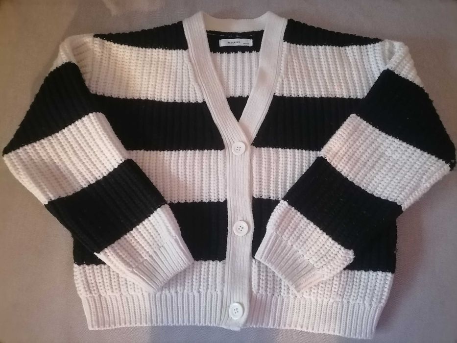 Sweter dziewczęcy rozpinany Reserved rozm 140