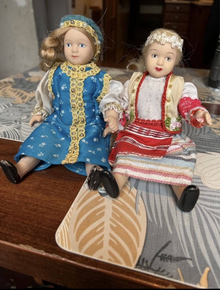 Porcelanowe lalki