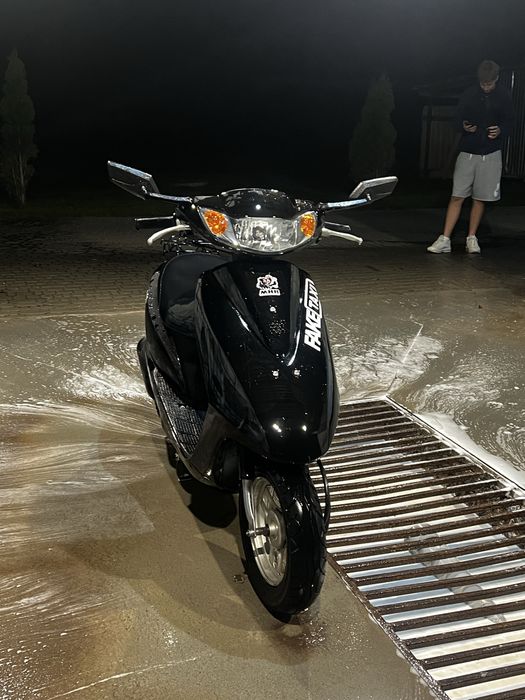 У продажі хонда діо 62