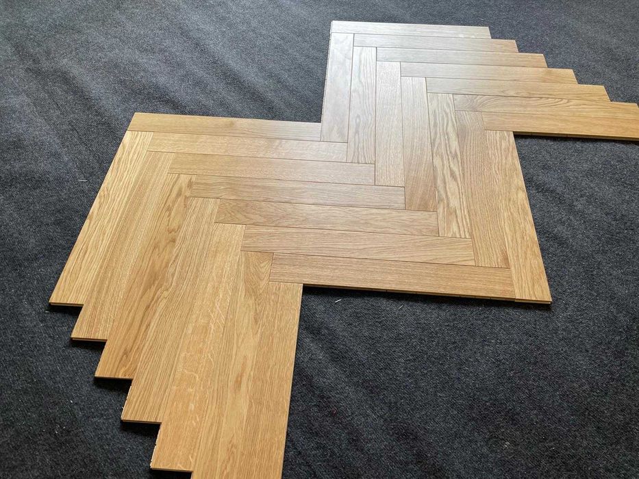 Parkiet warstwowy dębowy lakierowany jodełka klasyczna okazja